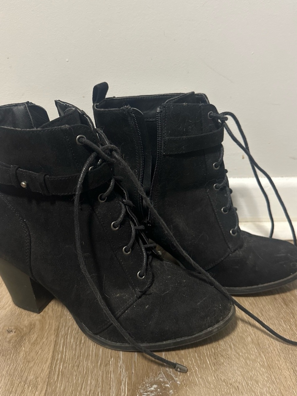 Shoe Dazzle Black Suede Lace-Up Ankle Heeled Boots